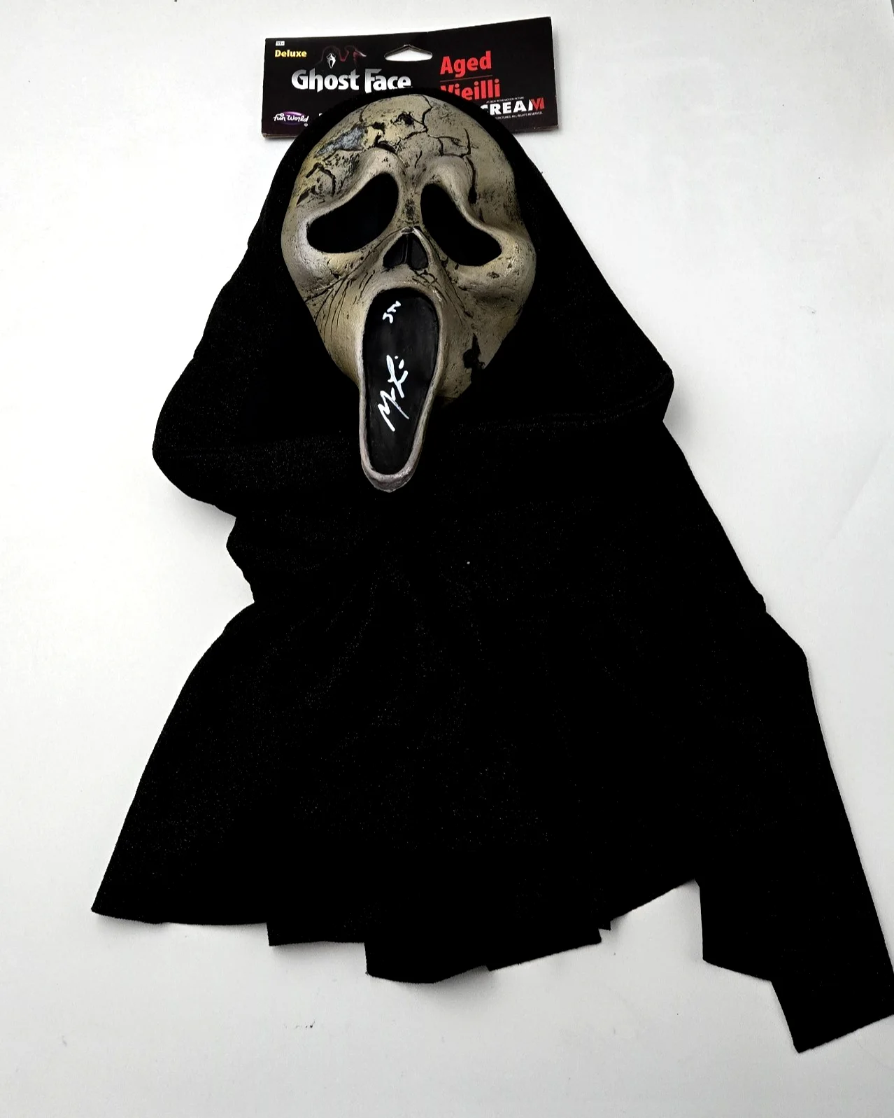 Matthew Lillard — Matthew Lillard Signed Ghostface Mask Scream Aged Stu Autograph Beckett COA 606