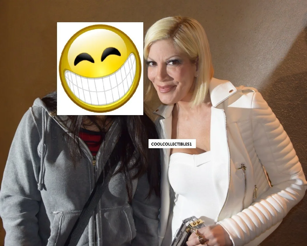 TORI SPELLING — TORI SPELLING "BEVERLY HILLS 90210"IN PERSON SIGNED 8X10 COLOR PHOTO COA PROOF, изображение 2