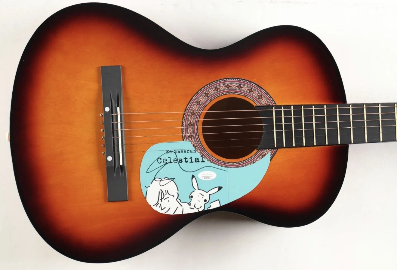 Ed Sheeran Autographed Original Guitar with Artwork and Authentication CA23152, image 2