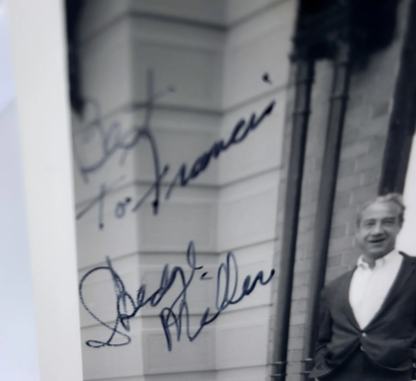 George Miller — Vintage 1950s B&W Hand Signed Candid Photo Autograph George Miller, image 2