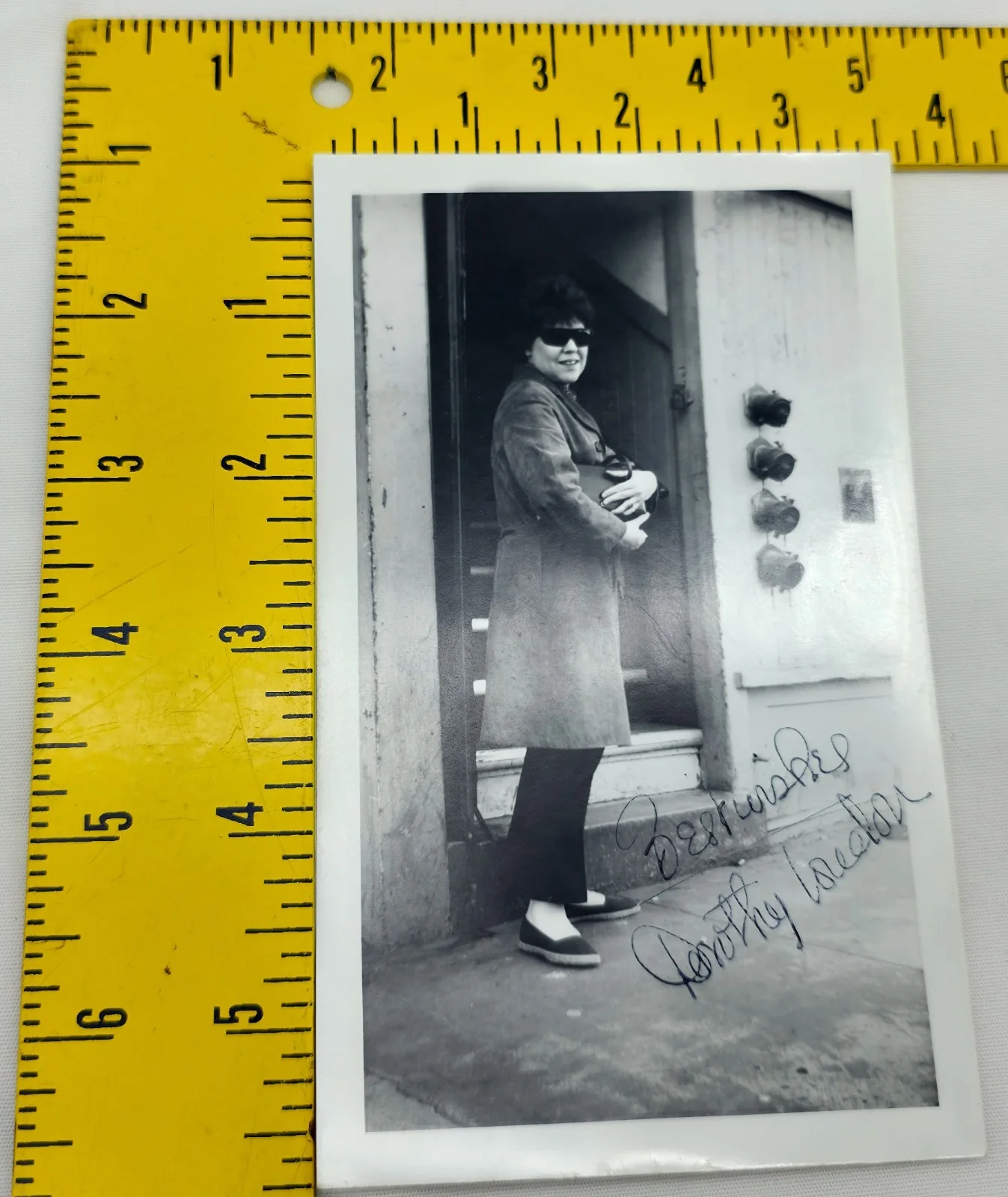 Dorthy Loudon — Vintage 1950s B&W Hand Signed Candid Photo Autograph Dorthy Loudon ~ Annie, изображение 4