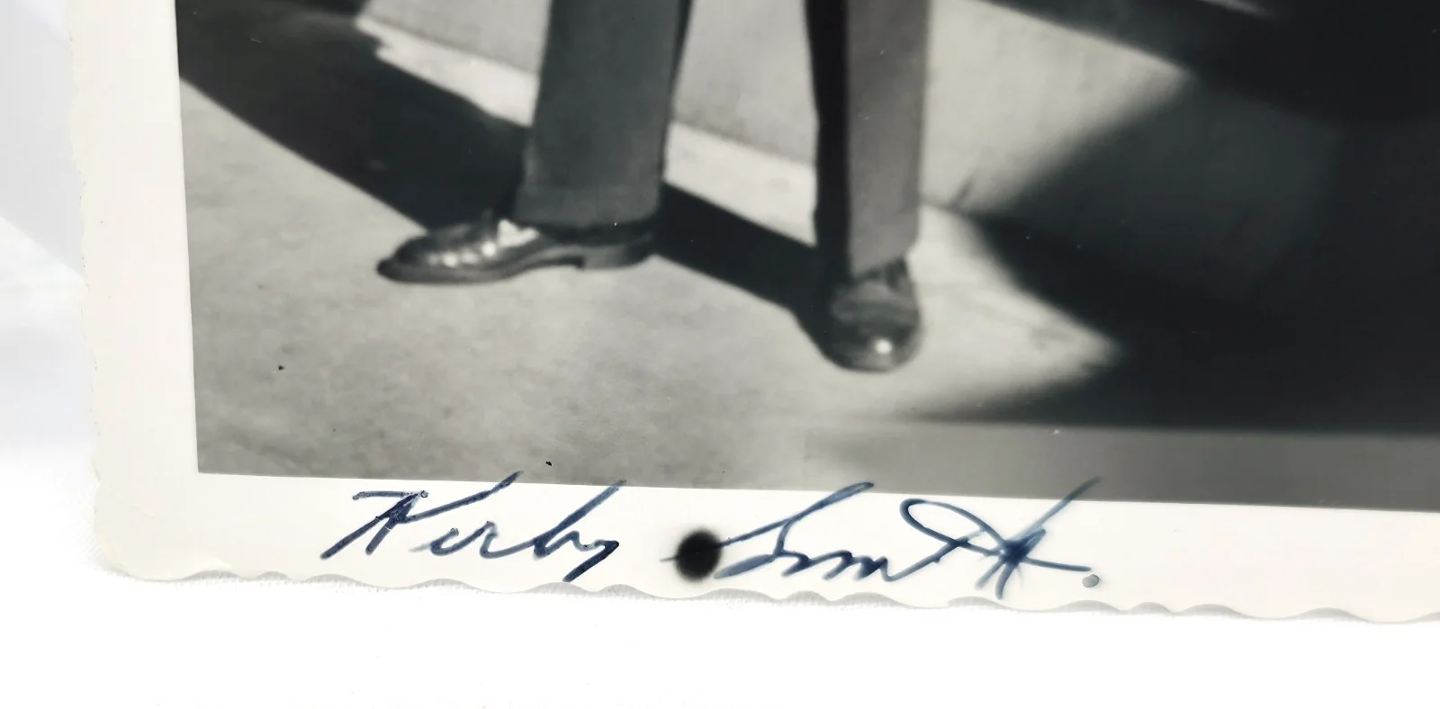 Kirby Smith — Vintage 1950s B&W Hand Signed Candid Photo Autograph Kirby Smith, изображение 2