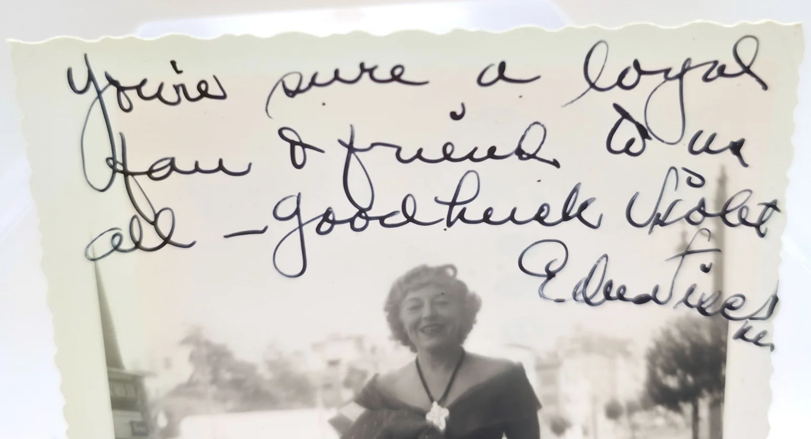 Vintage B&W Hand Signed Candid Photo Autograph Edna Fischer 1st Lady of Radio, изображение 2