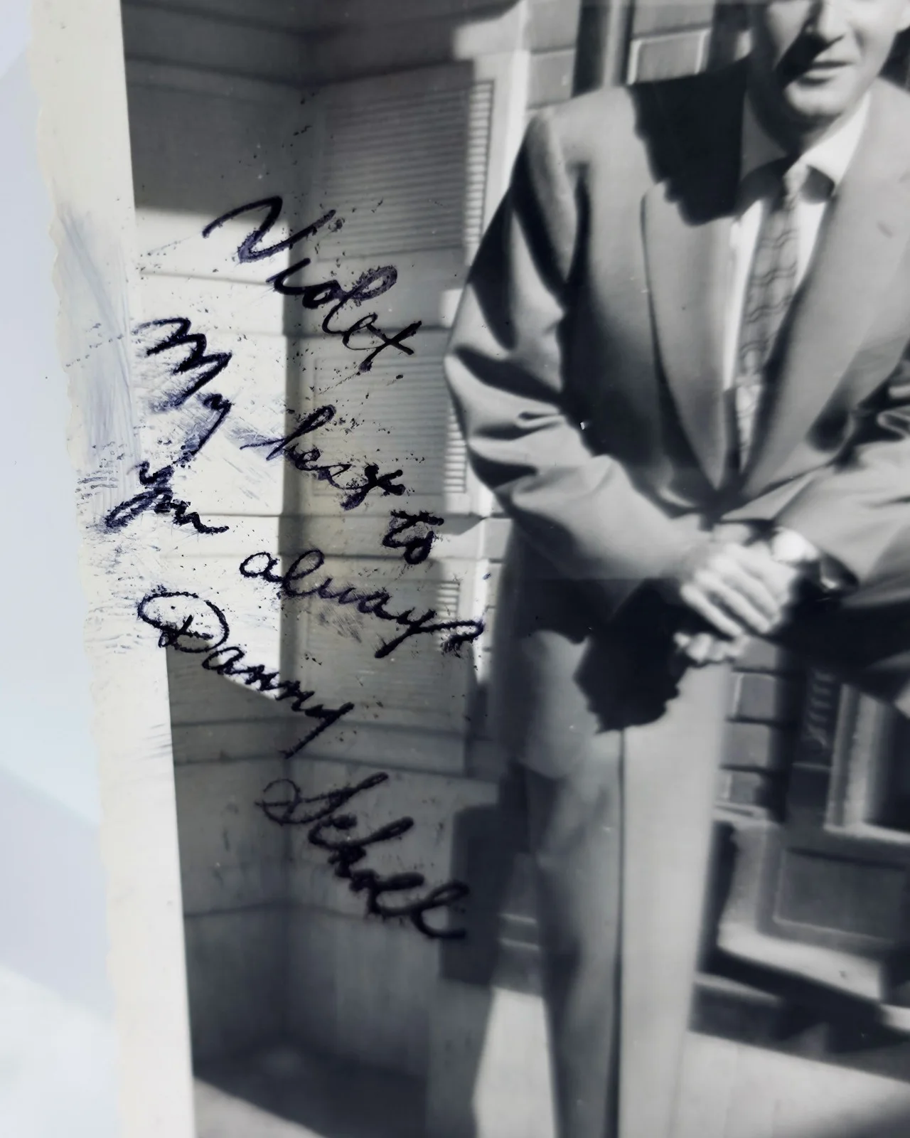 Danny Scholl — Vintage 1950s B&W Hand Signed Candid Photo Autograph Danny Scholl, image 2