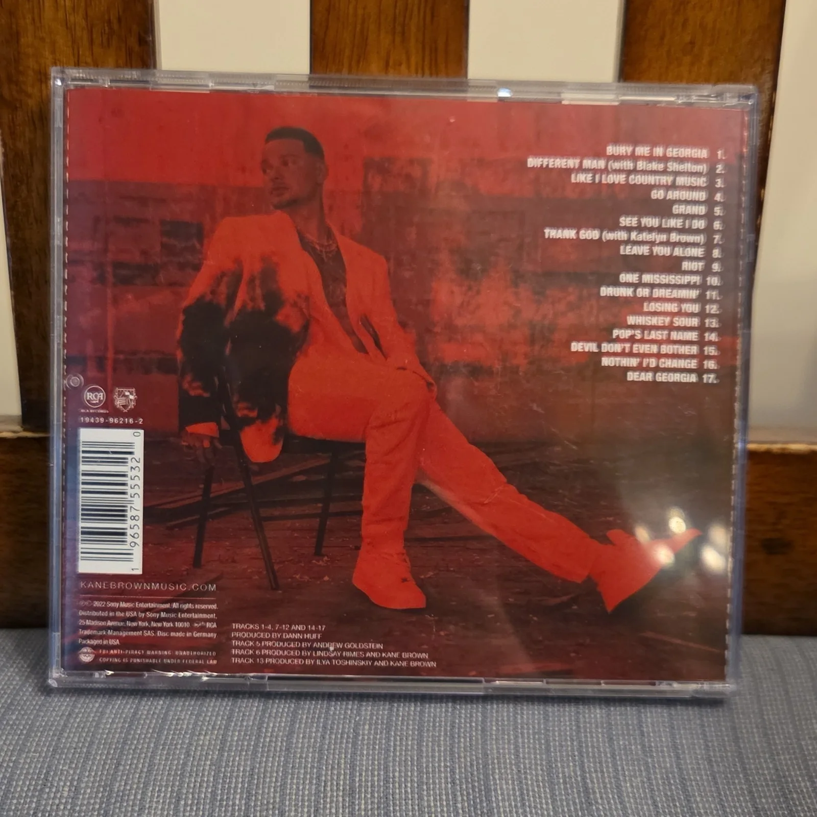 Kane Brown Different Man Autographed Original Signed Music CD Not Authenticated, image 2