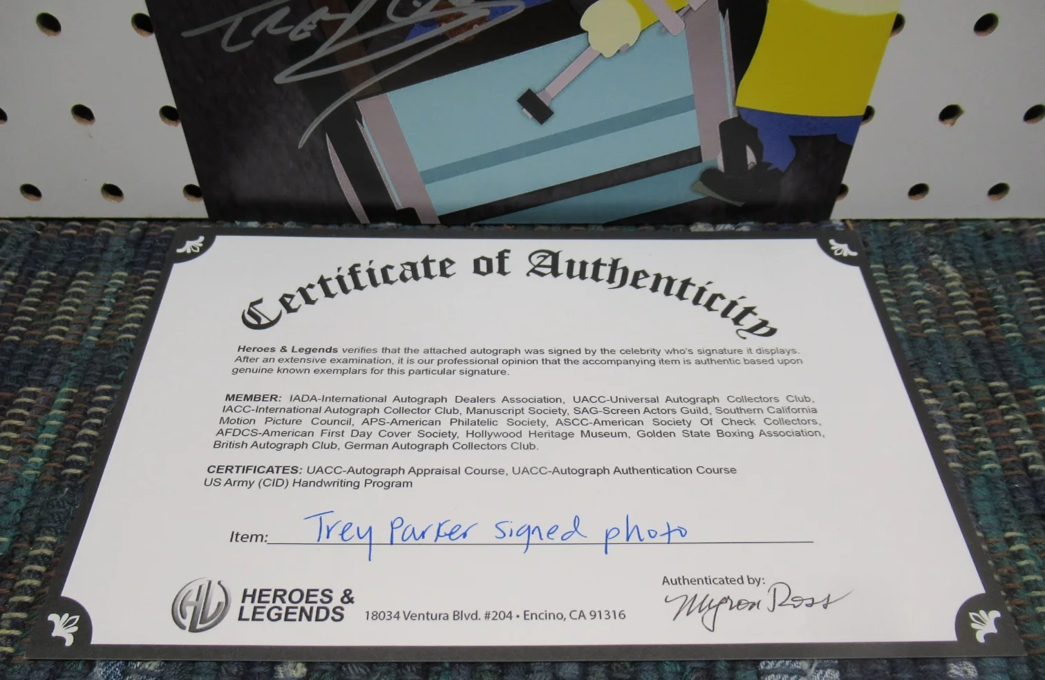 TREY PARKER — SOUTH PARK TREY PARKER TIMMY AUTOGRAPHED 8x10 PHOTO - W/COA, AND SLEEVE, изображение 4
