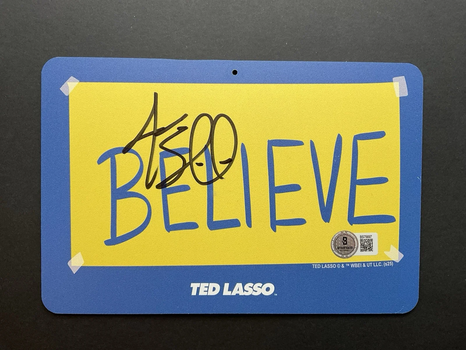 Jason Sudeikis — Jason Sudeikis signed Believe Ted Lasso signed Soccer autographed SNL auto BAS