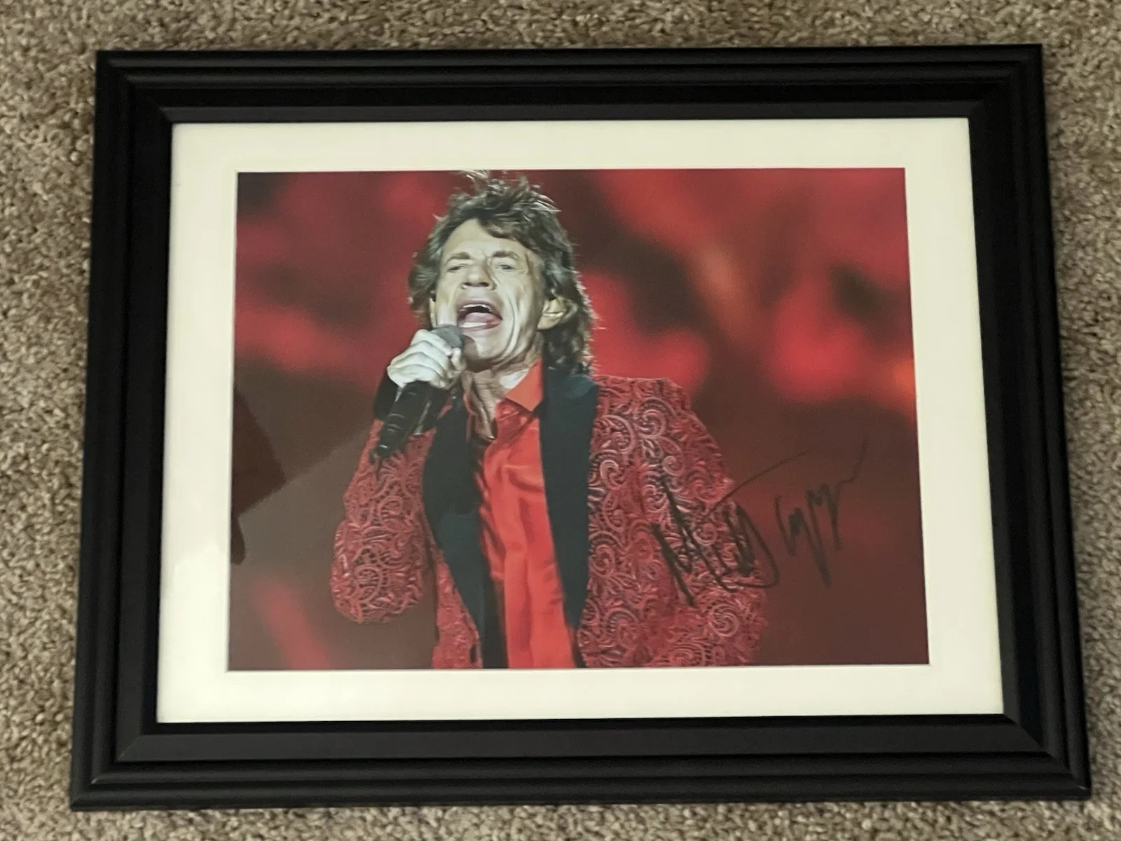 MICK JAGGER Autographed signed 8 X 11.5 Fully Framed Photo Rolling Stones, image 2