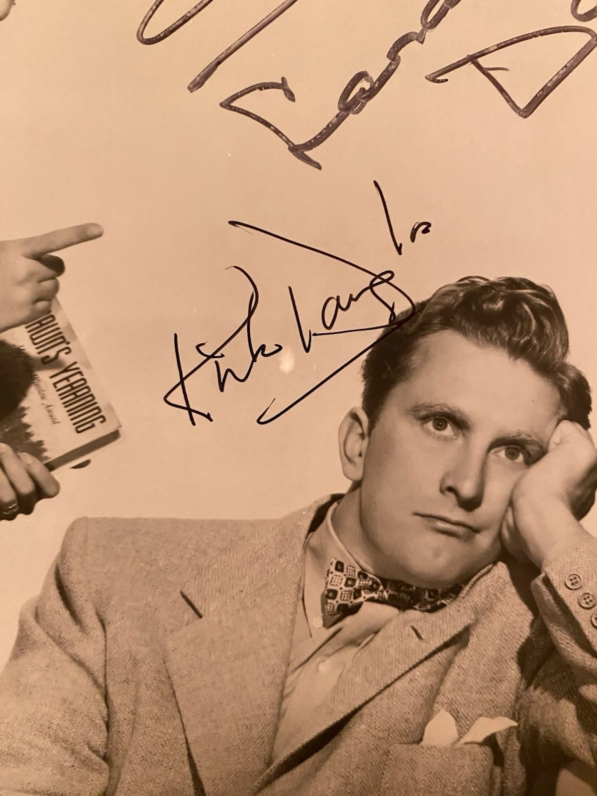 Kirk Douglas, Laraine Day — Kirk Douglas Laraine Day Signed Autographed Photo With COA My Dear Secretary, изображение 4