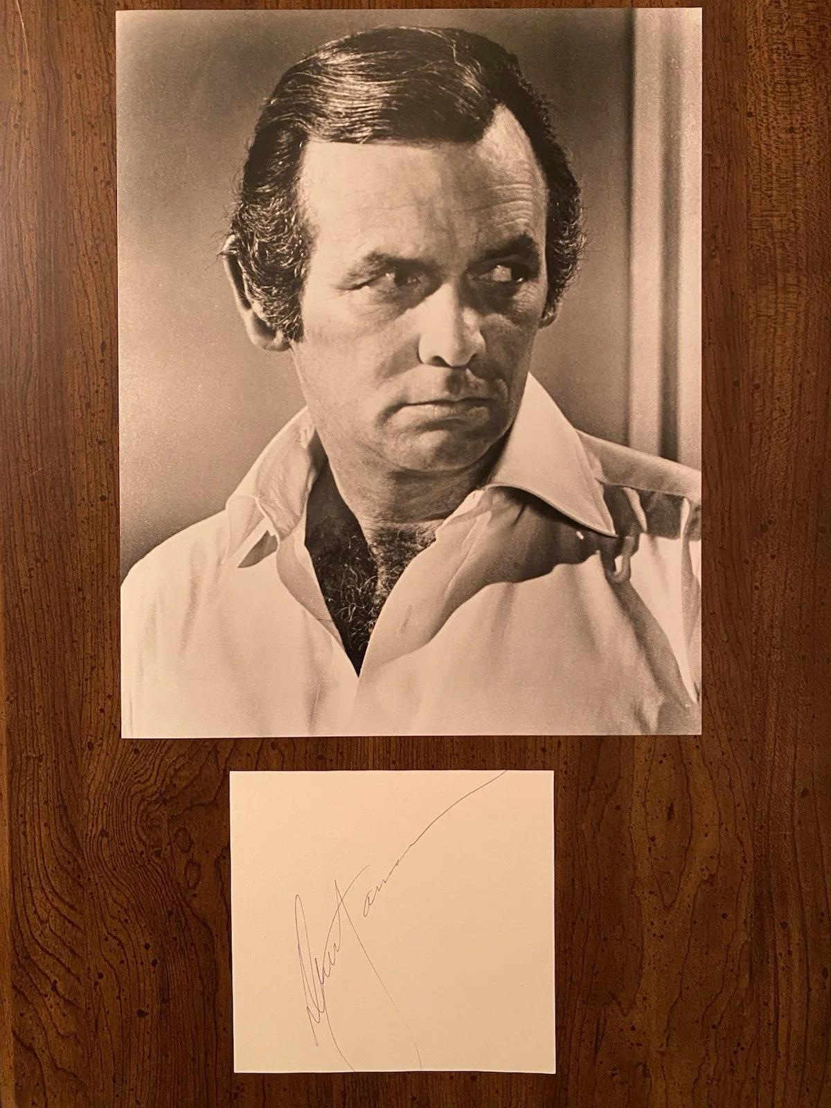 David Janssen — David Janssen Signed Autographed Card With Photo With COA The Fugitive Harry O, image 2