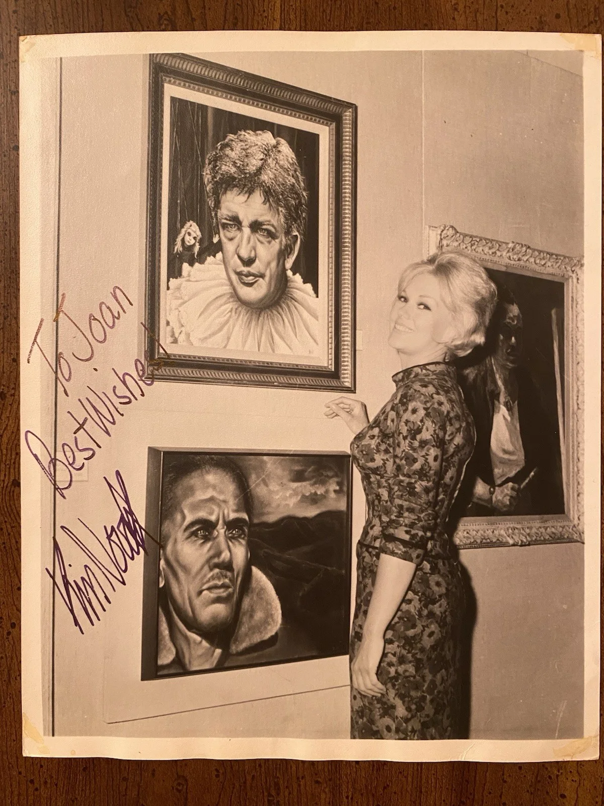 Kim Novak — Kim Novak Signed Autographed Photo w COA Actress Artist Vertigo Bell Book Candle