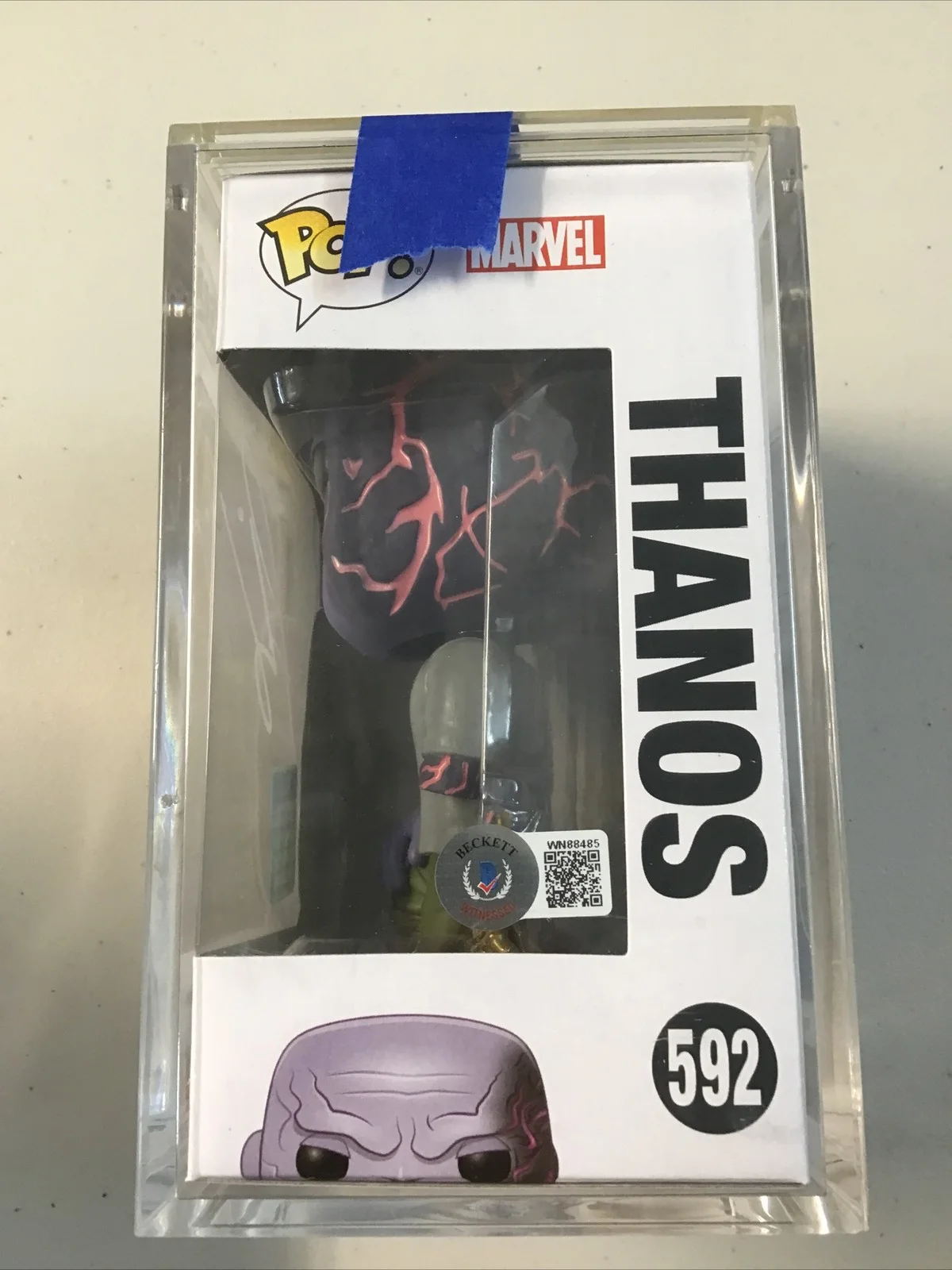 Funko Pop! #592 Marvel Thanos Signed by Josh Brolin Beckett COA, image 2