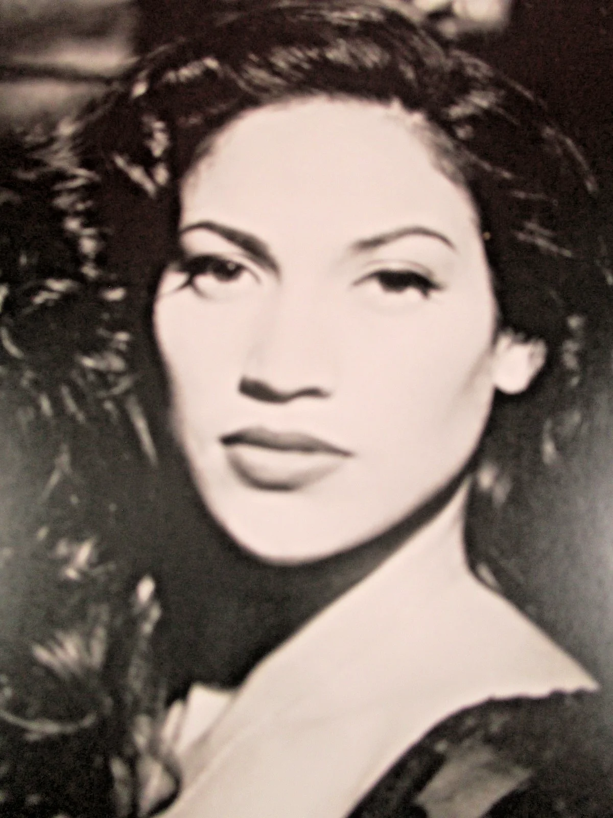 JENNIFER LOPEZ AUTOGRAPHED 8X10 B&W 1990's INSCRIBED TO Eugene WITH LOVE, изображение 5