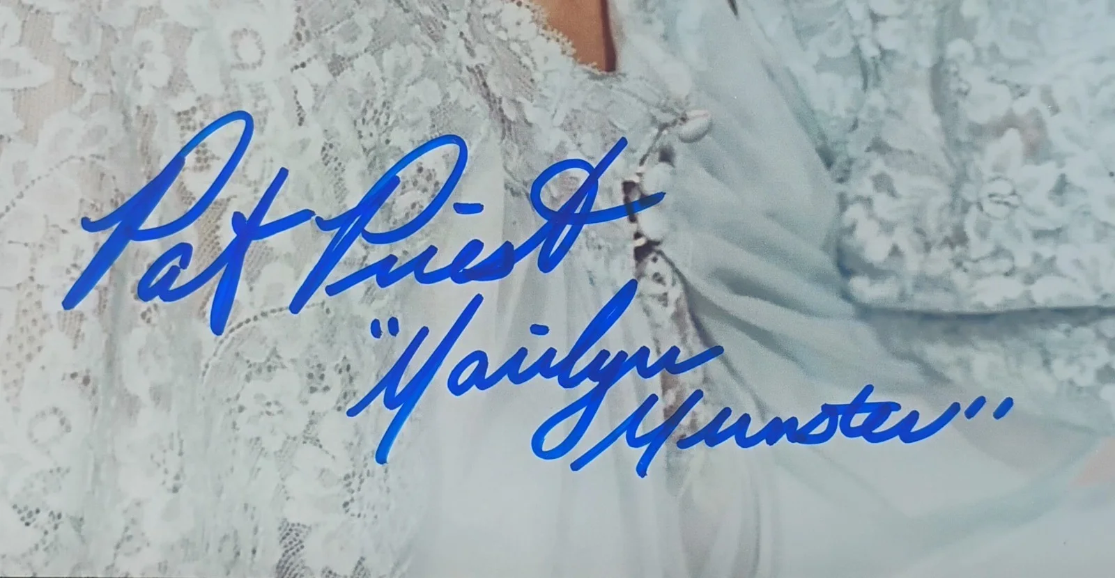 Pat Priest Hand Signed Autograph 8x10 Photo COA The Munsters NO US TARIFFS, изображение 3