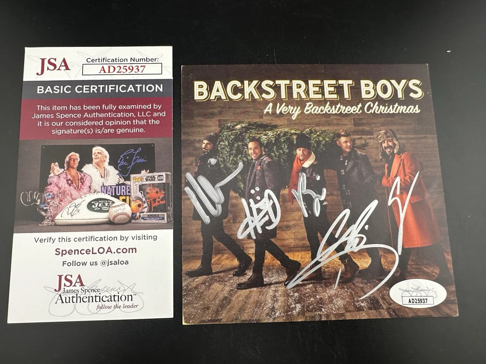 Nick Carter, Howie Dorough, AJ McLean, Brian Littrell, Kevin Rich — Backstreet Boys Full Band 5 Members Signed Autograph CD Photo Nick Carter JSA