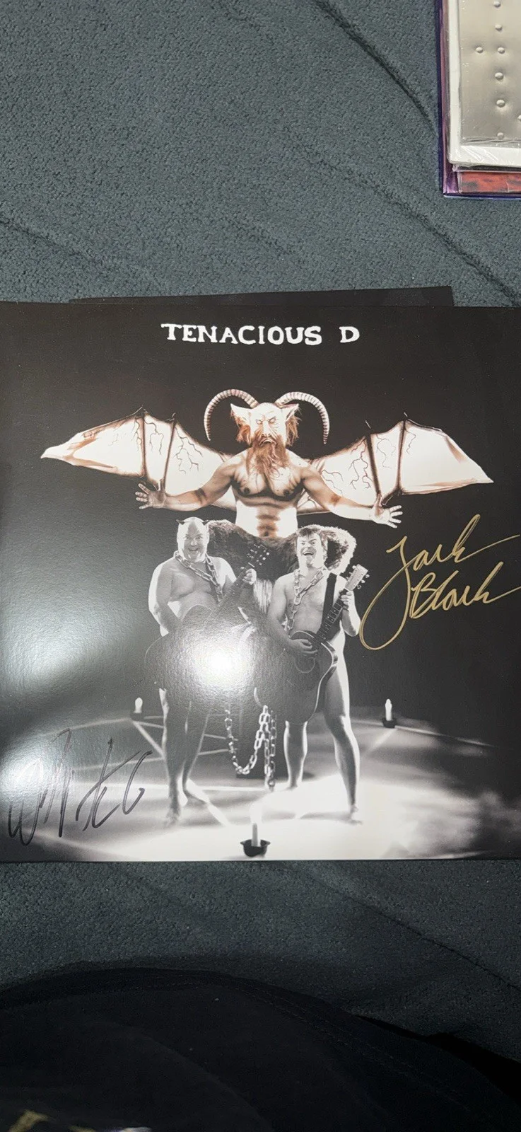 Tenacious D Official Coloring Book & Signed Photo Original Music Memorabilia, image 3