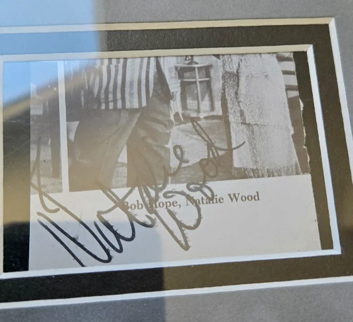 NATALIE WOOD — NATALIE WOOD SIGNED CUT FRAMED W/PHOTO REBEL WITHOUT A CAUSE GYPSY JSA LETTER, image 2