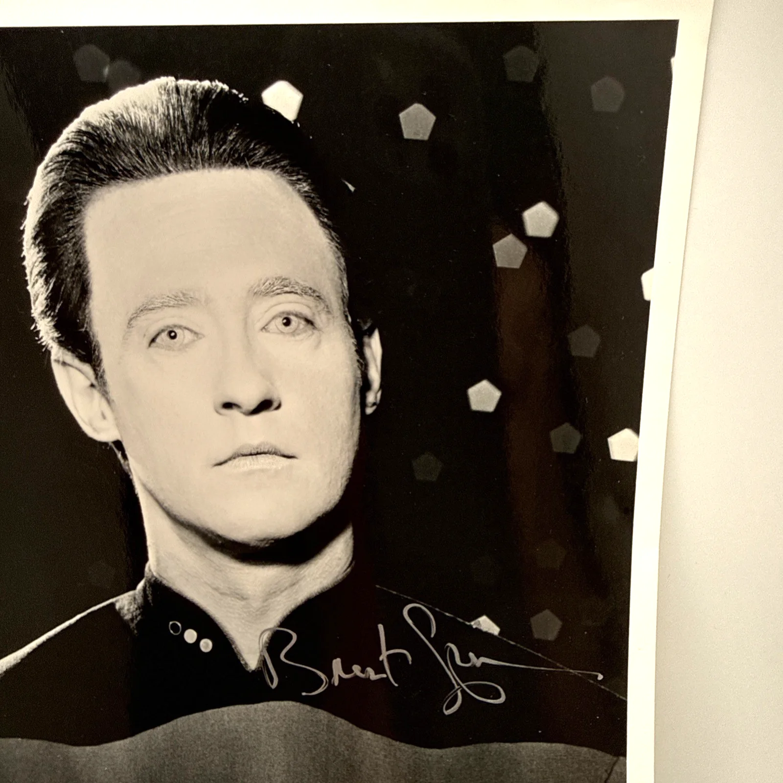 Brent Spiner — Brent Spiner Autographed In Silver 8x10 Photo Star Trek 1990 8x10 Press Photo, изображение 2