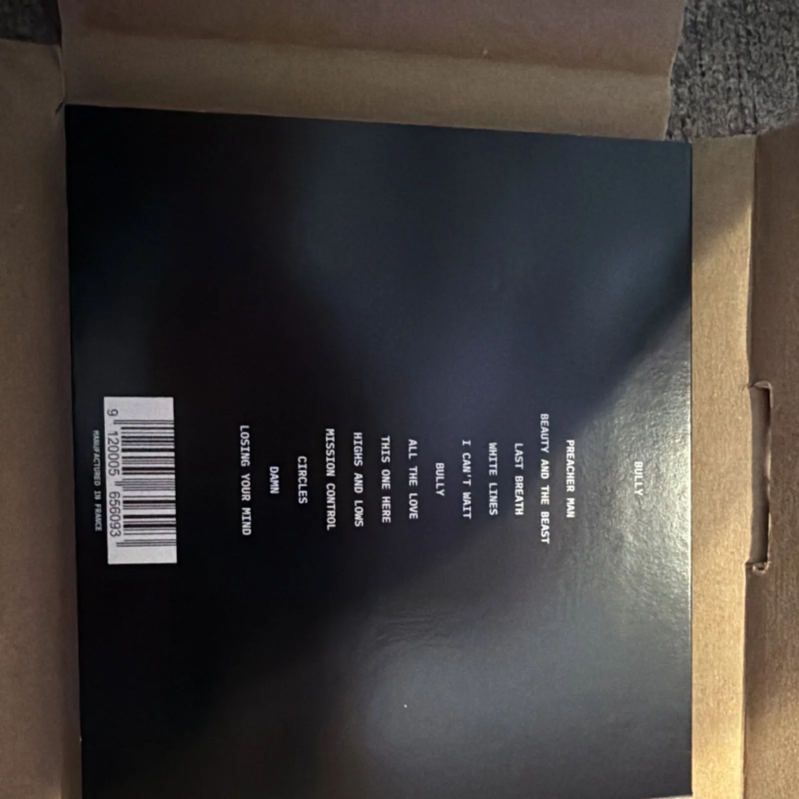 Kanye West (Ye) BULLY CD Signed Autographed Mint Condition Limited Edition, image 2