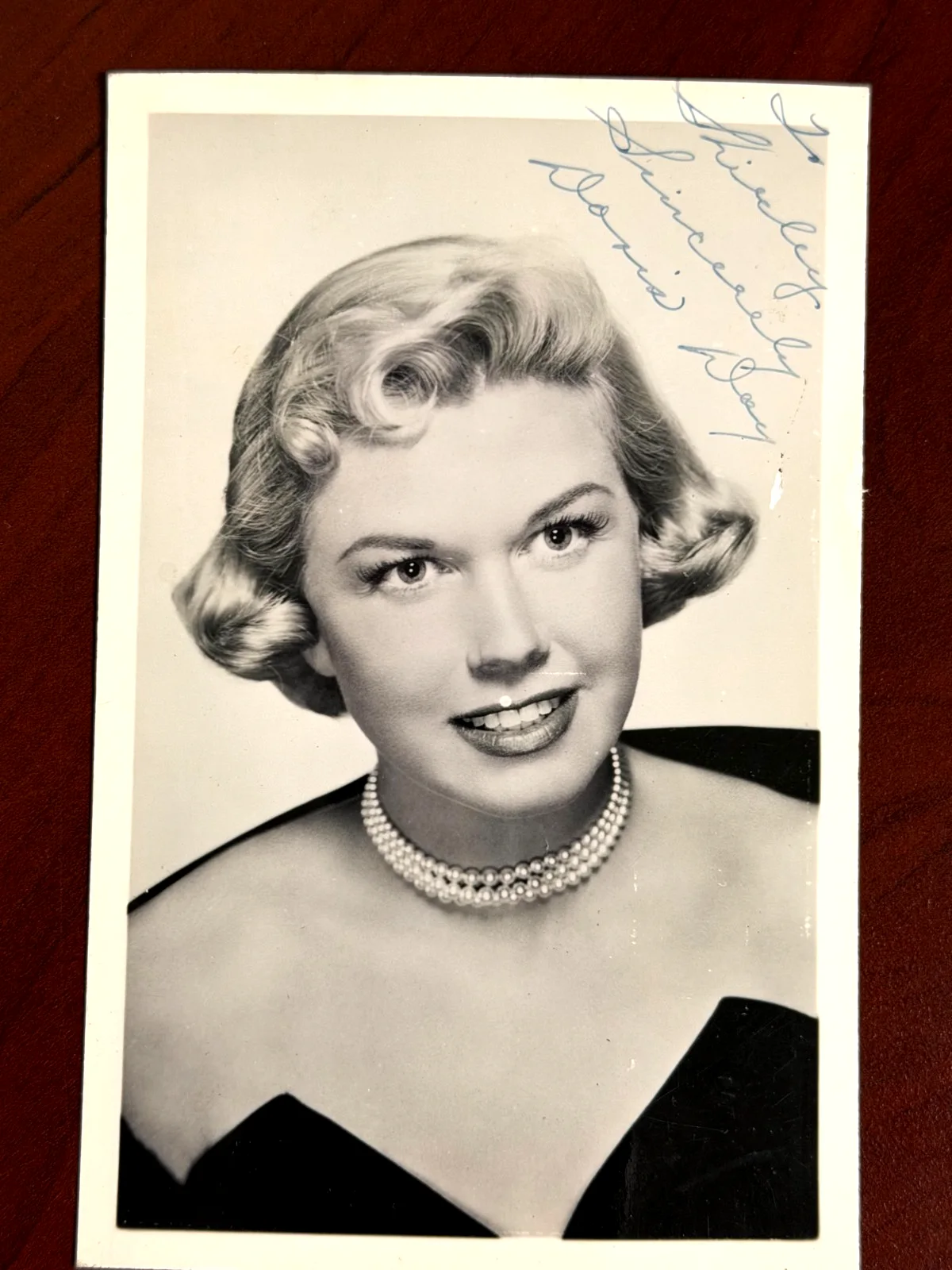 Doris Day — Vintage Doris Day Hand Signed and Inscribed B/W Photo Postcard 5.5" X 3.5 "