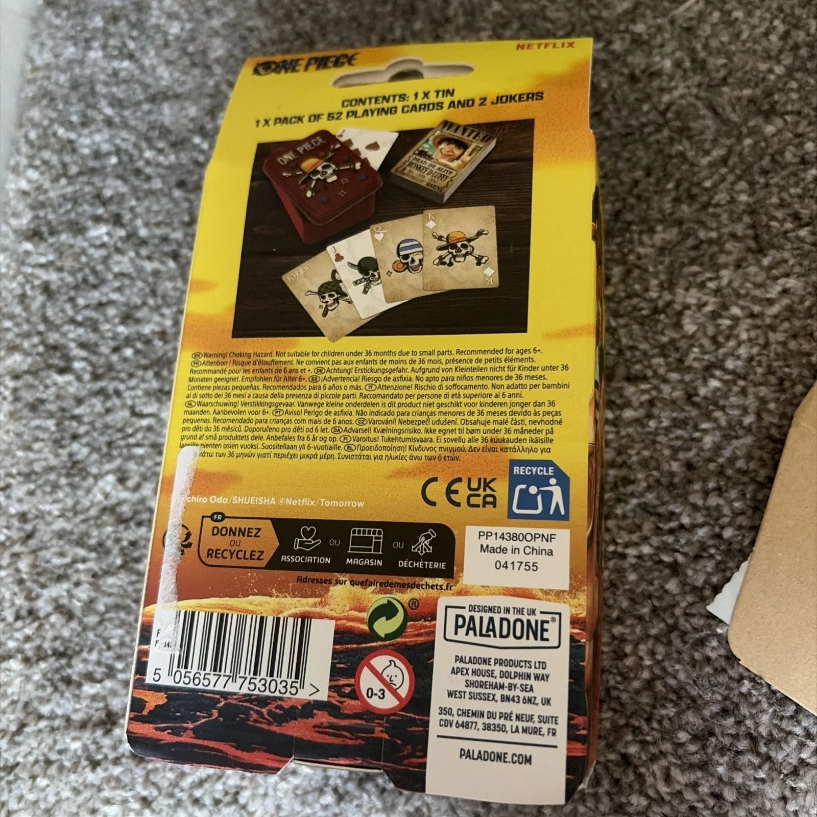One Piece Playing Cards in Presentation Tin, image 2