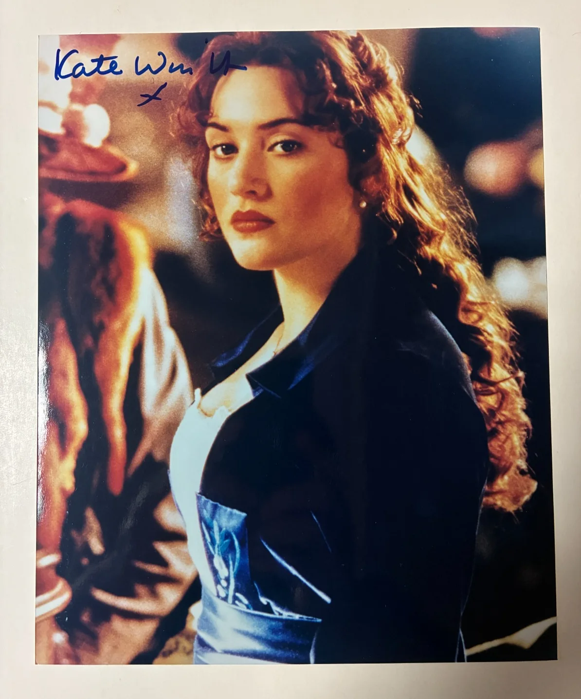 Kate Winslet — Kate Winslet Titanic Signed 8x10 Photo Rose Blue Dress COA Specialty Gift Shop, изображение 3