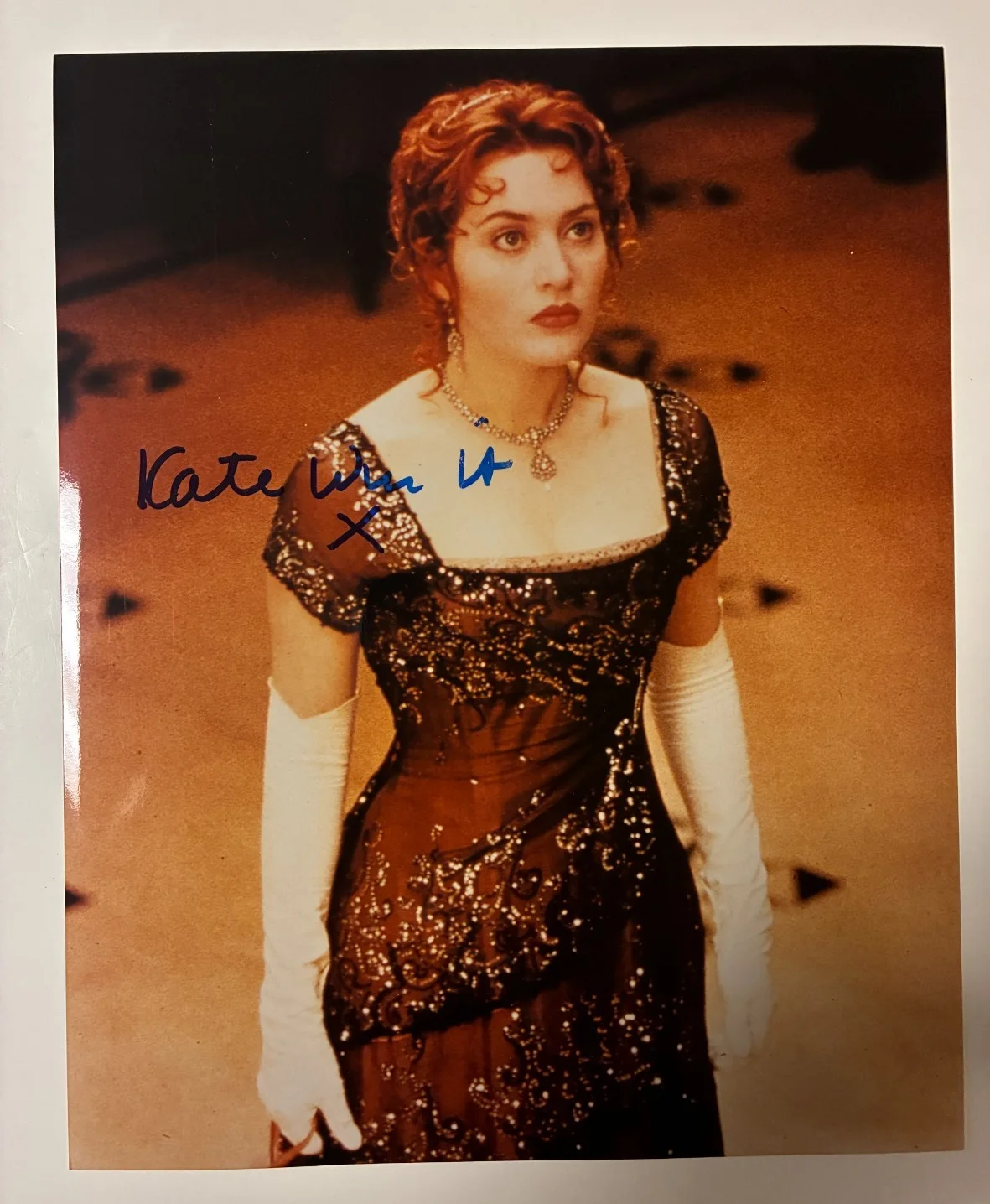 Kate Winslet — Kate Winslet Titanic Signed autographed 8 x 10 – Legends Collectibles 1990s COA