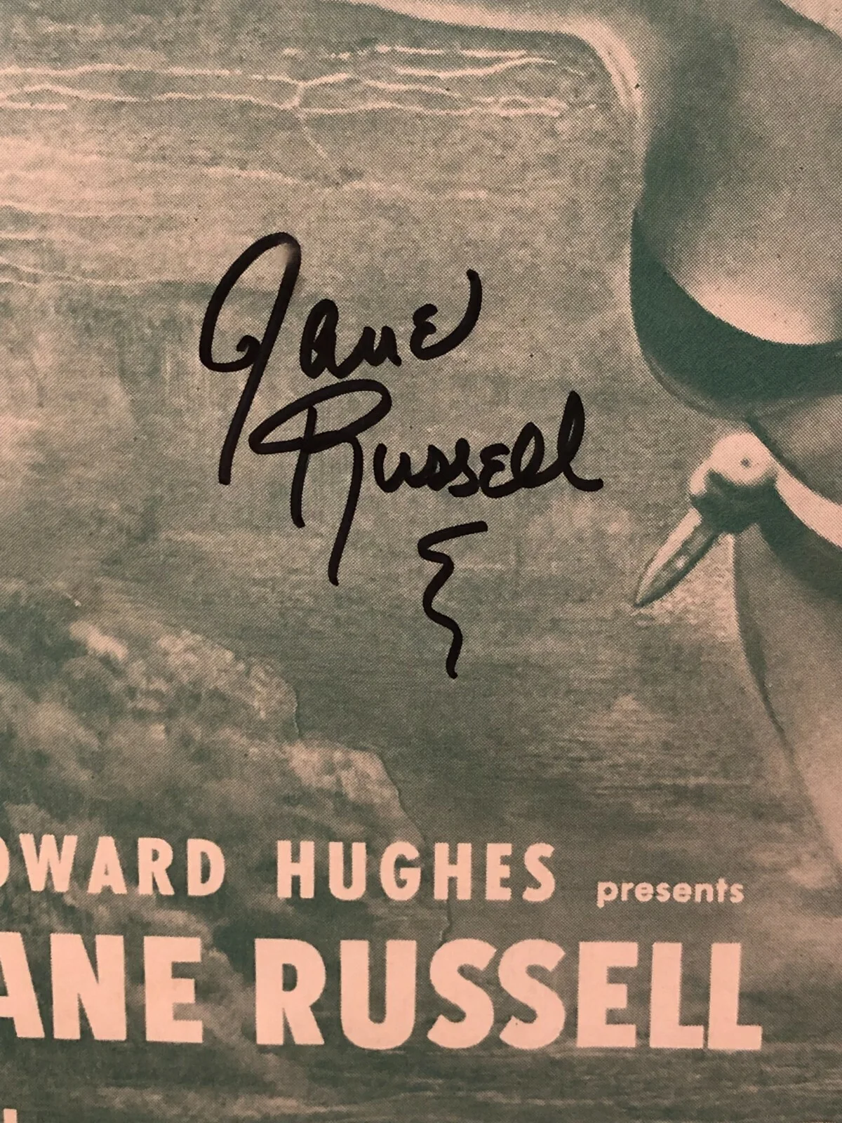 Jane Russell — Actress Jane Russell Signed 1955 UNDERWATER! Promo + B&W Photo – Framed 22 x 18", изображение 3