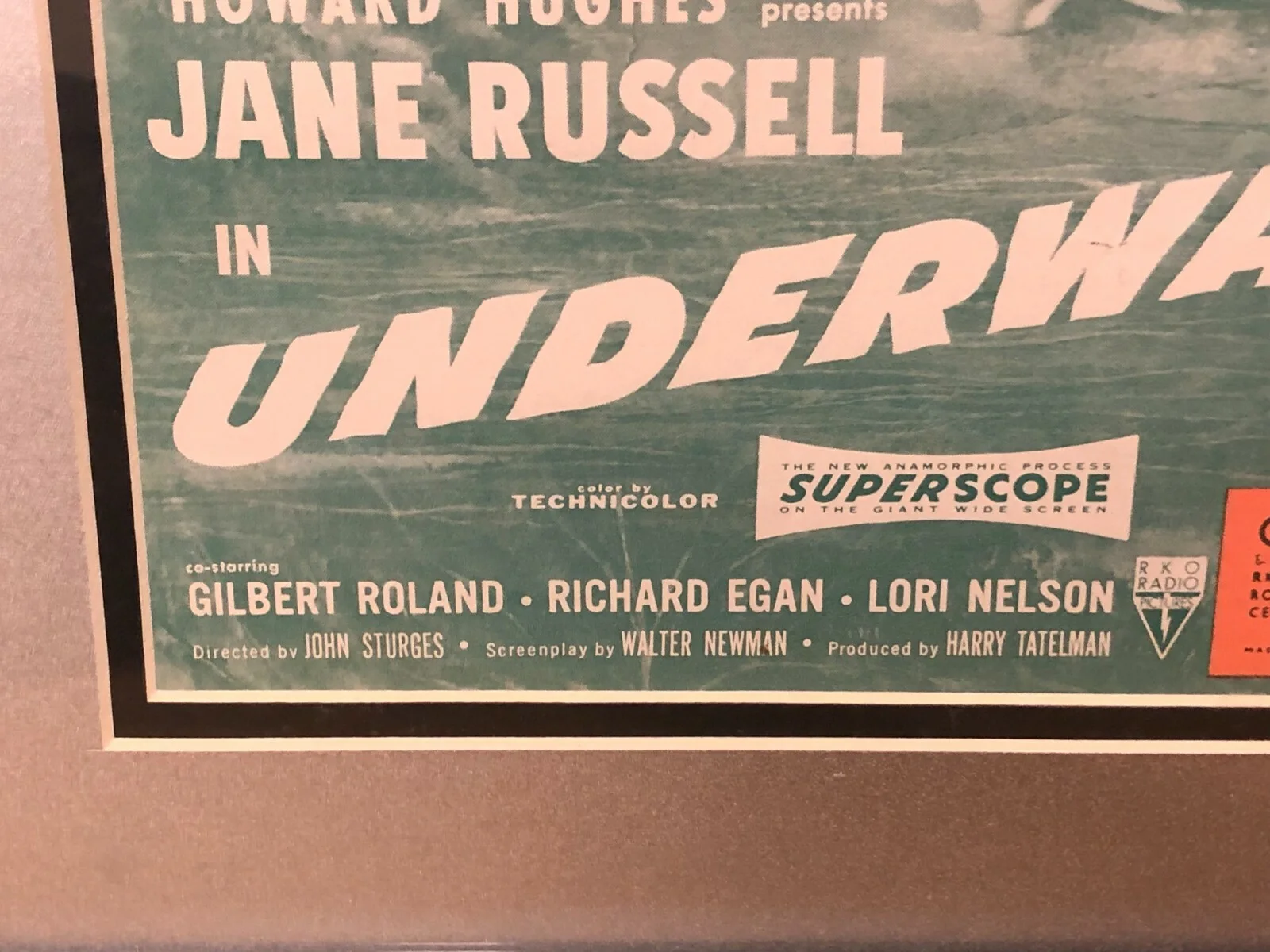Jane Russell — Actress Jane Russell Signed 1955 UNDERWATER! Promo + B&W Photo – Framed 22 x 18", изображение 4