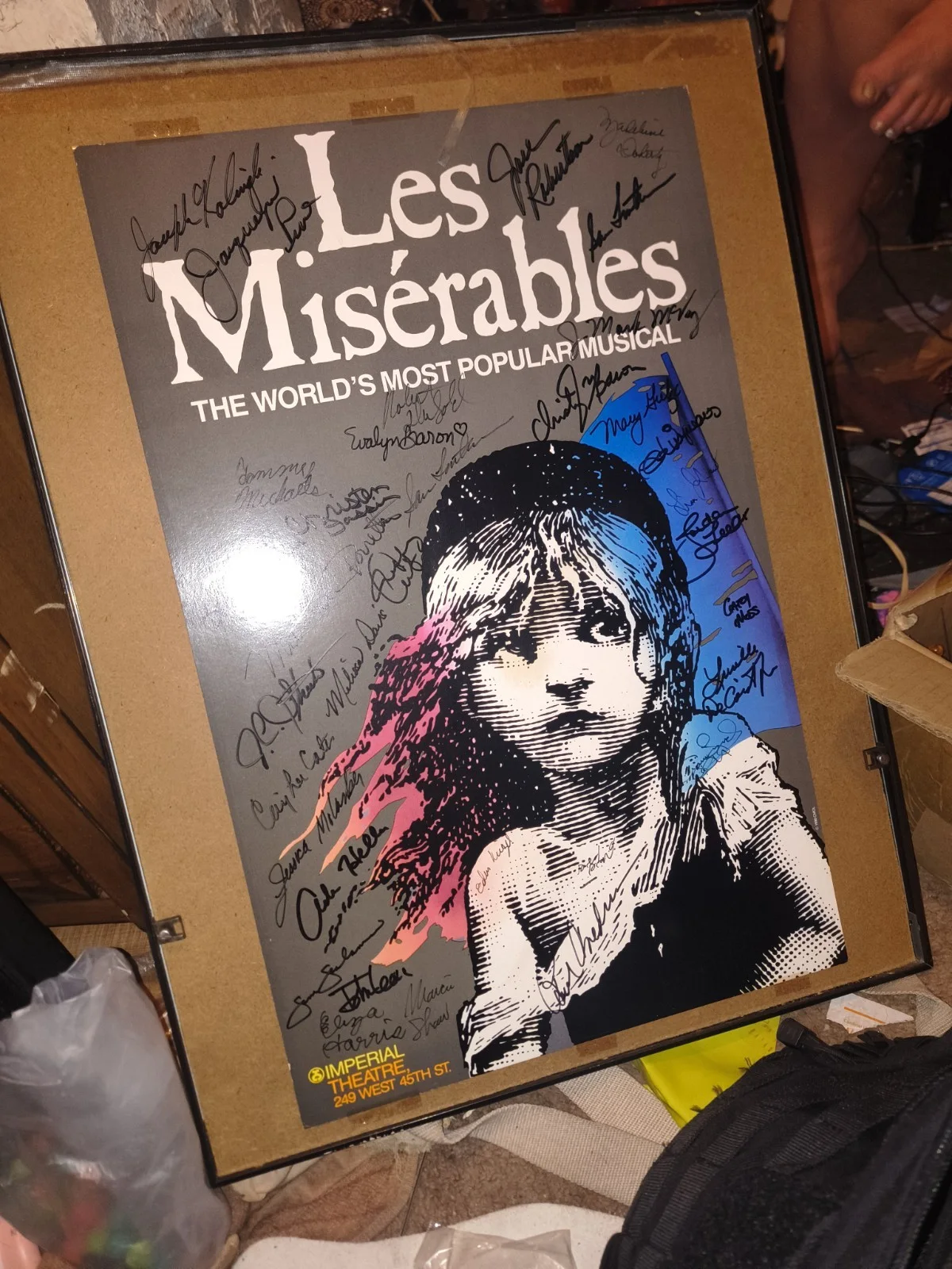 Les miserables Cast Signed Poster Rare Forrest Theatre Cast, image 2