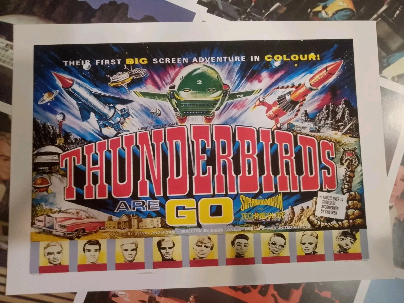 Thunderbrids are go 1966 moviv. 10 reproduction 10x8ins Matt finish lobby cards, изображение 2