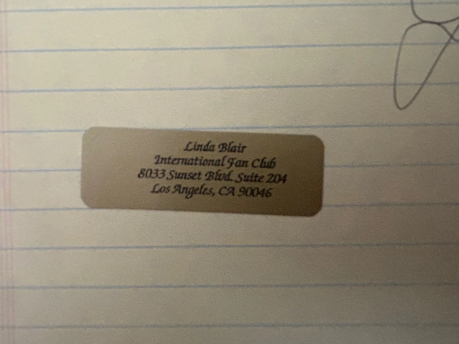 Linda Blair — Linda Blair – Signed (8 ½” x 5 ½”) sheet of yellow writing paper. Rare item!, изображение 3