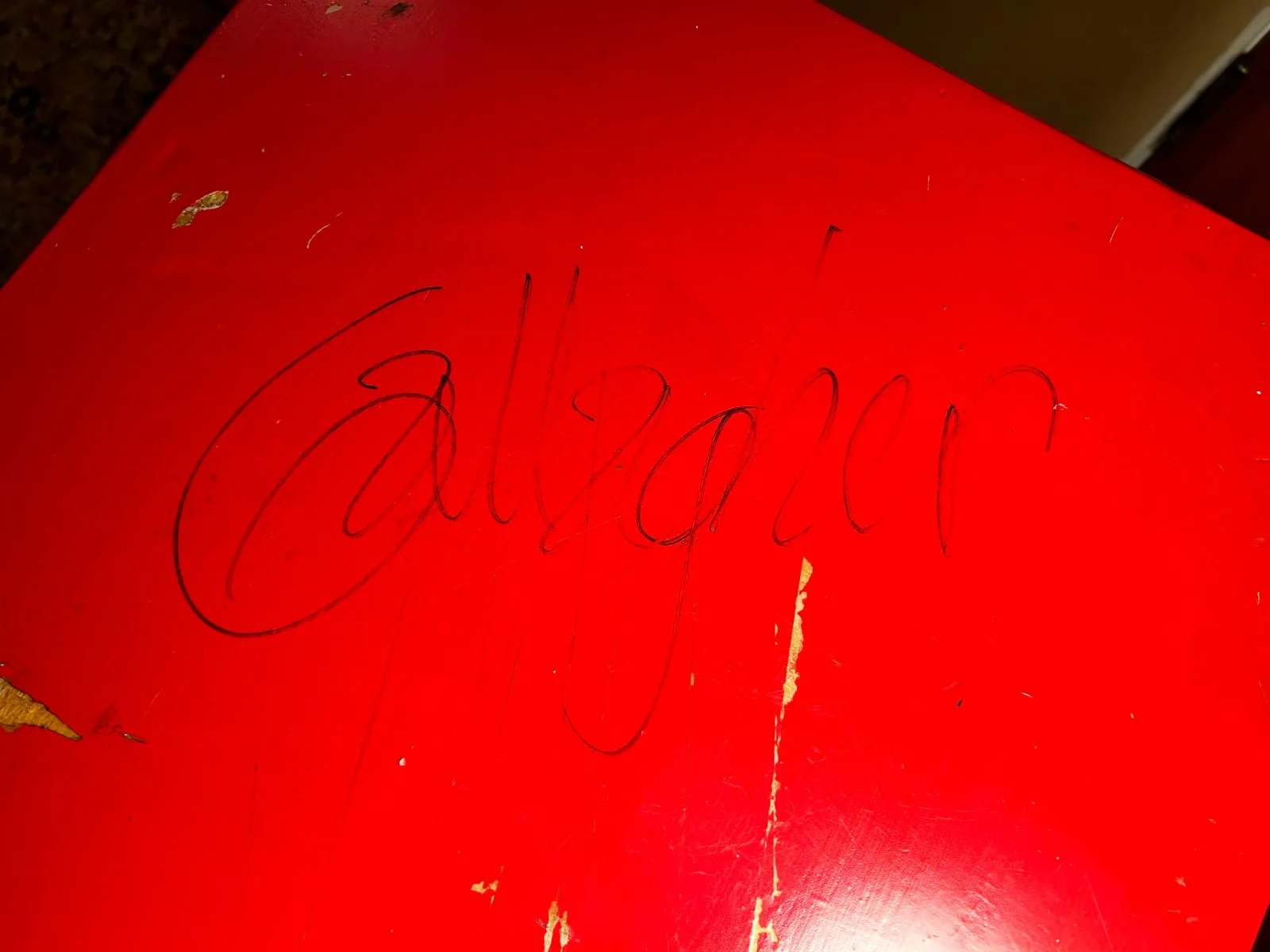 Gallagher — Comedian Gallagher Autographed Smash table - Used in Show - Denver Co 9/25/2011, изображение 2