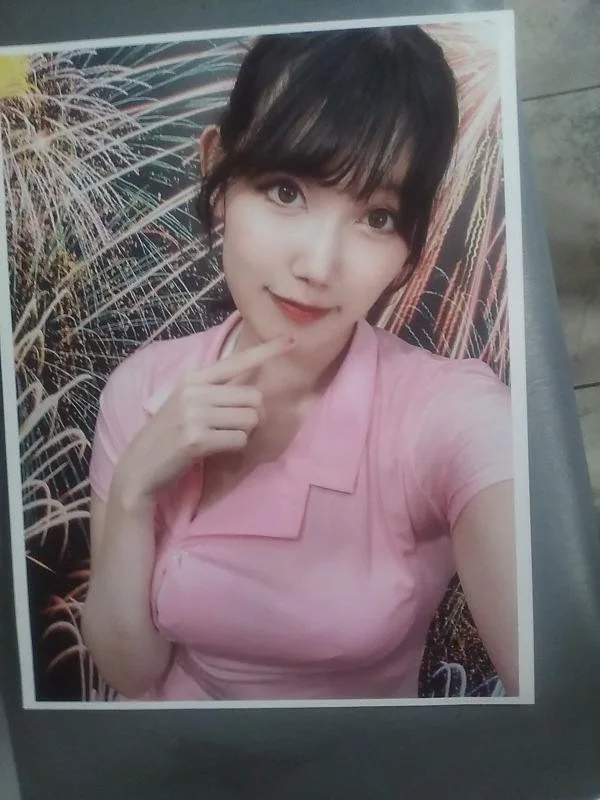 Misaki Sakura Signed RP (PRINT-COPY) 8x10 color Photo of Adult Asian Model + 2, изображение 5