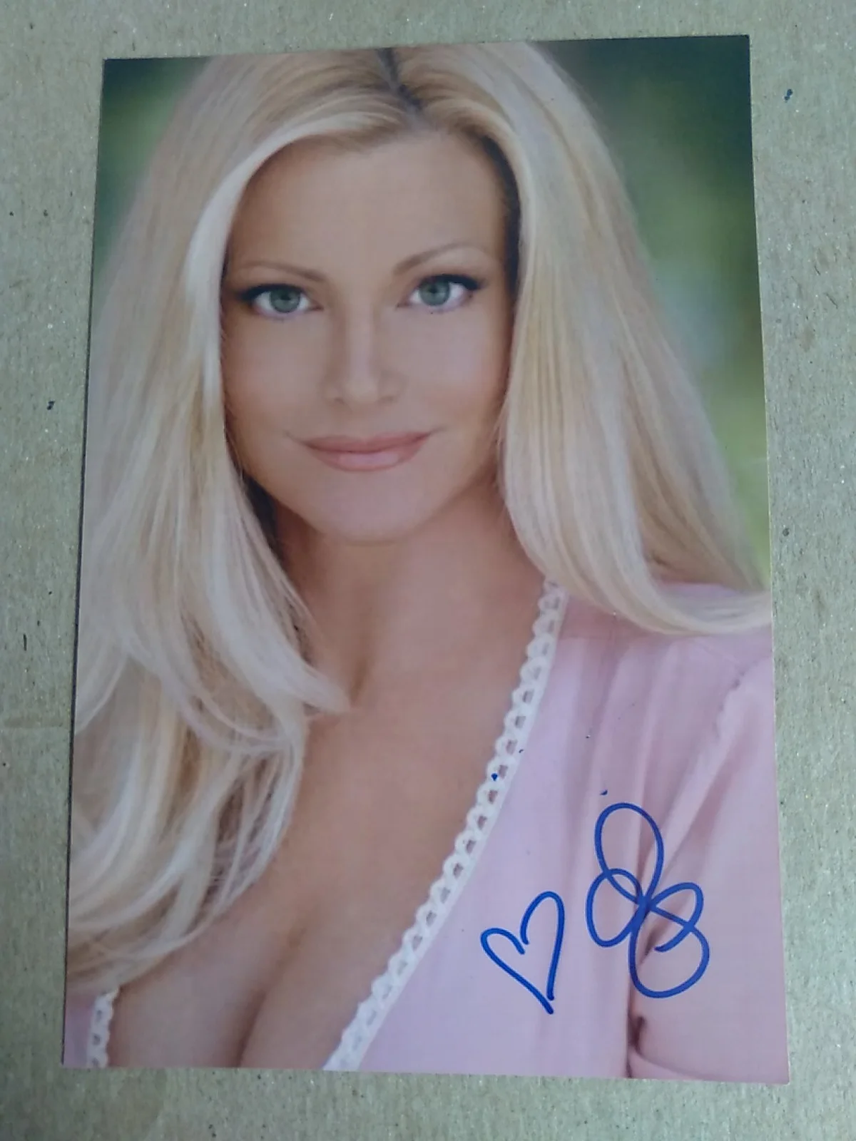 Julie Michaels Actress And Stuntwoman Signed Autograph 6x4 Photo "Baywatch", изображение 2