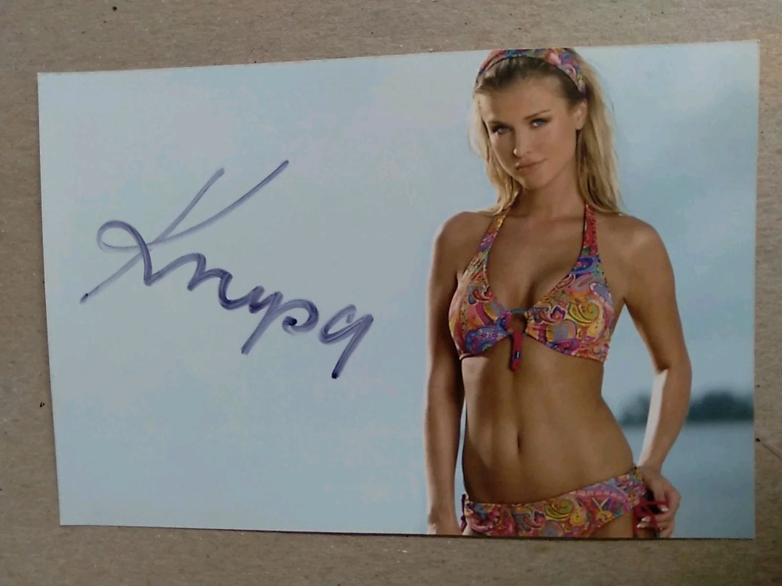 Joanna Krupa Actress ,Model,TV Presenter Autograph Signed 6x4in Photo, изображение 2