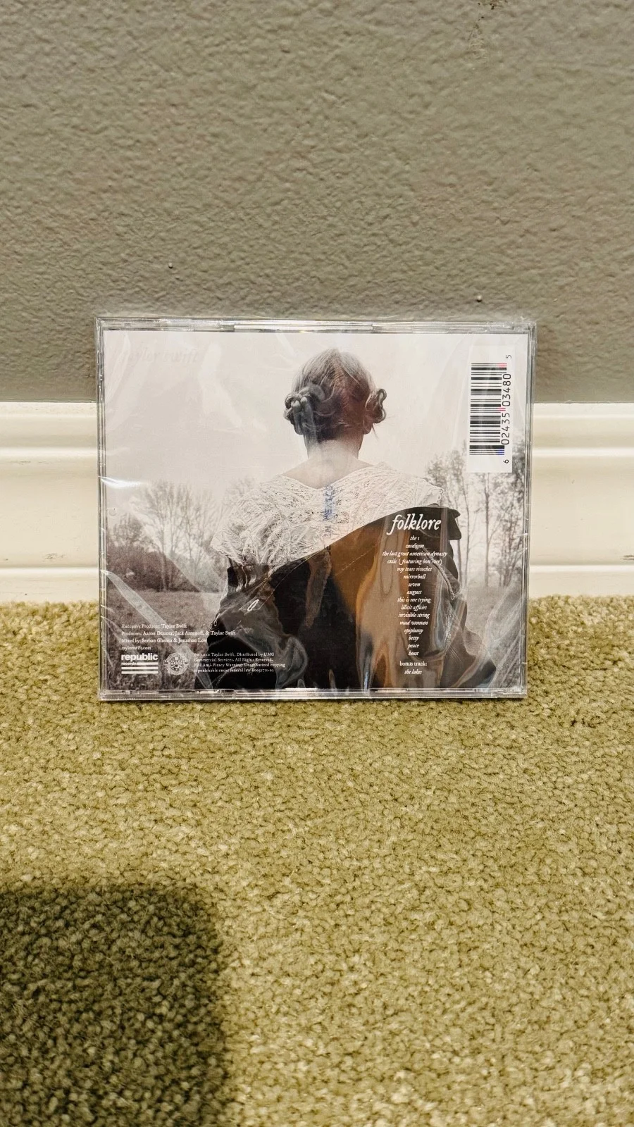 Taylor Swift Folklore Signed Autographed CD Sealed New, image 2