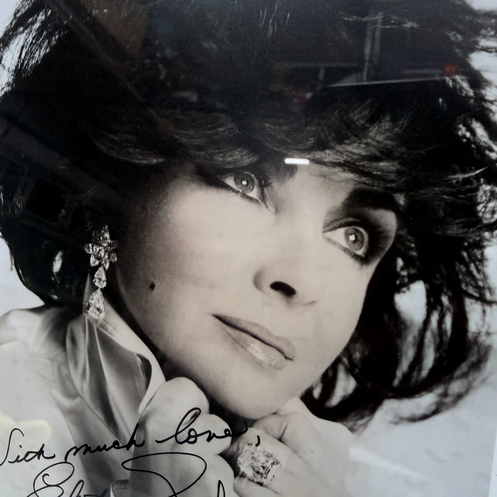 Elizabeth Taylor — Elizabeth Taylor Autographed Signed Photo B&W 8"x10" Bruce Weber 1991 Pre-Print, image 3