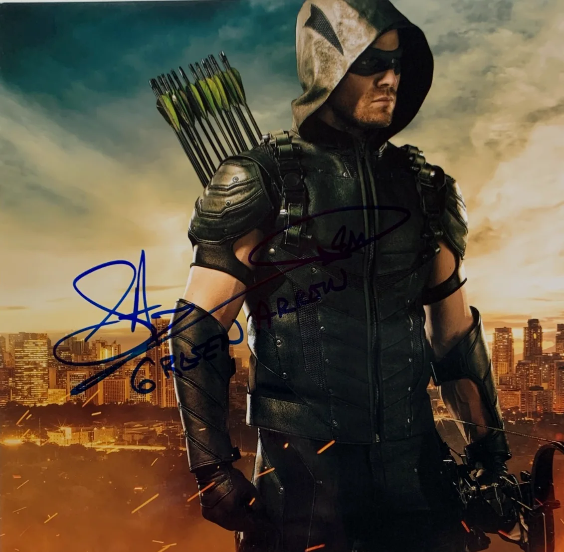 Stephen Amell — STEPHEN AMELL "Green Arrow" signed photo, with COA, 8x10, image 4