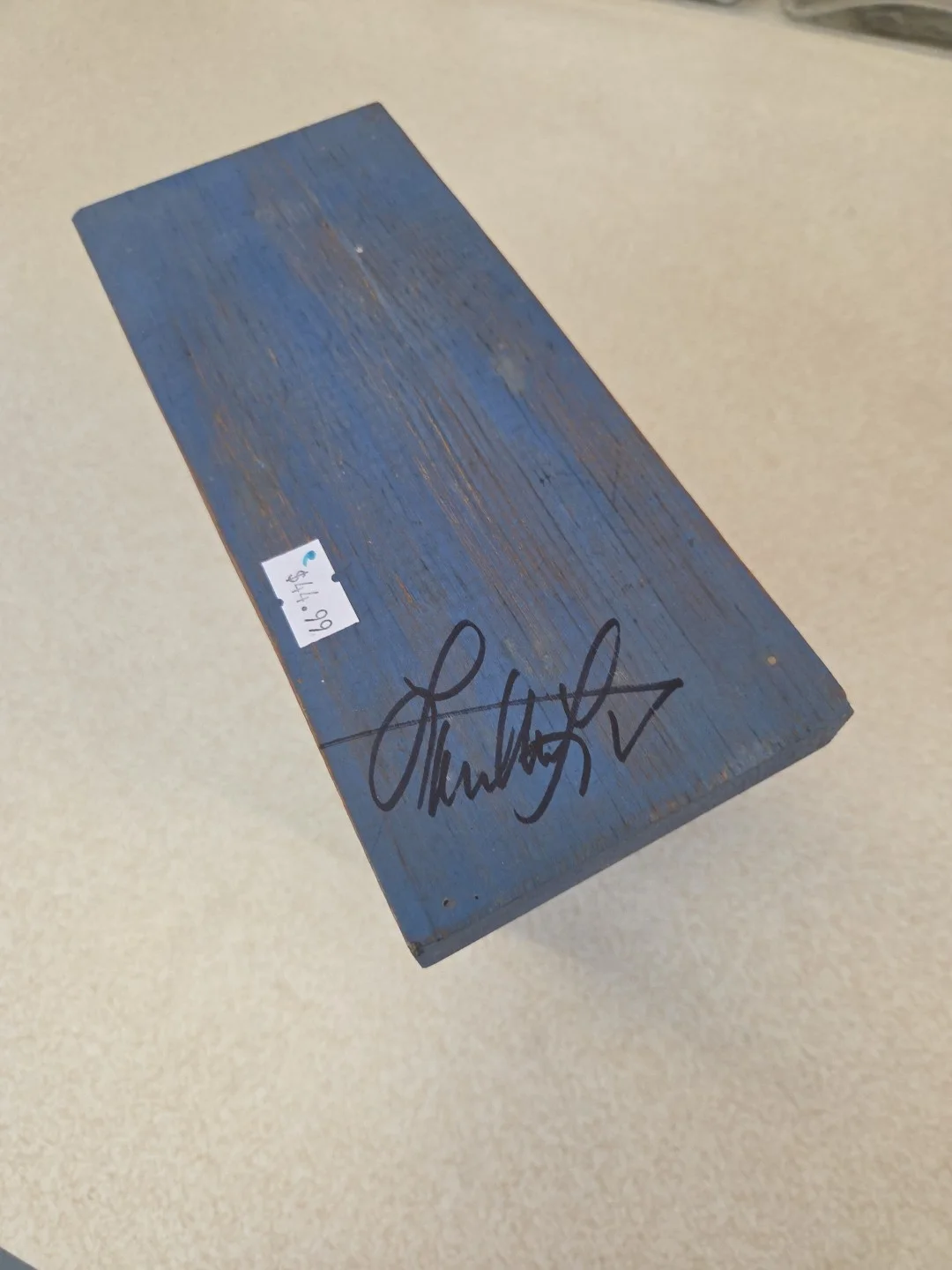 LORETTA LYNN AUTOGRAPHED MINI WOODEN BENCH., image 2