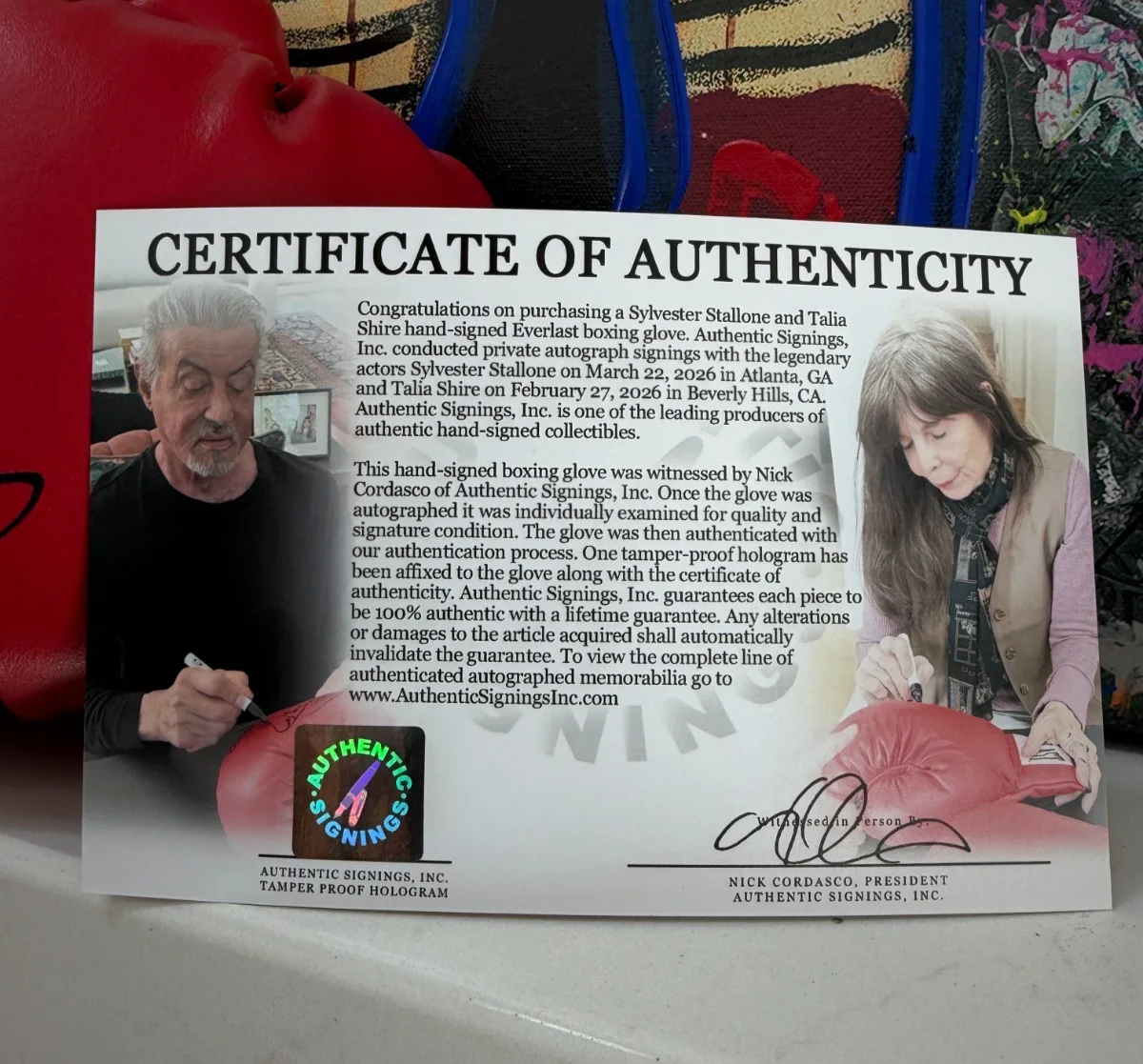 Sylvester Stallone — Sylvester Stallone & Talia Shire Autographed ROCKY Everlast Glove ASI Proof, изображение 2