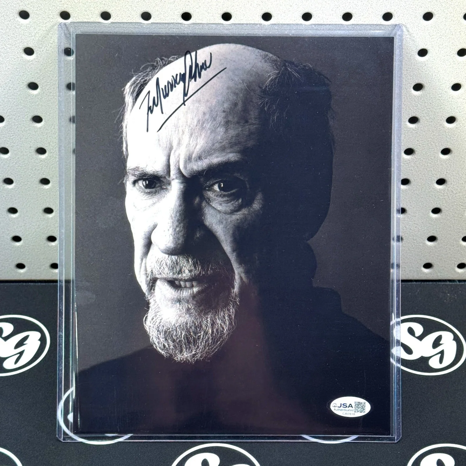 F. Murray Abraham — F. MURRAY ABRAHAM Signed 8x10 Photo JSA Certified Auto Amadeus Scarface Homeland