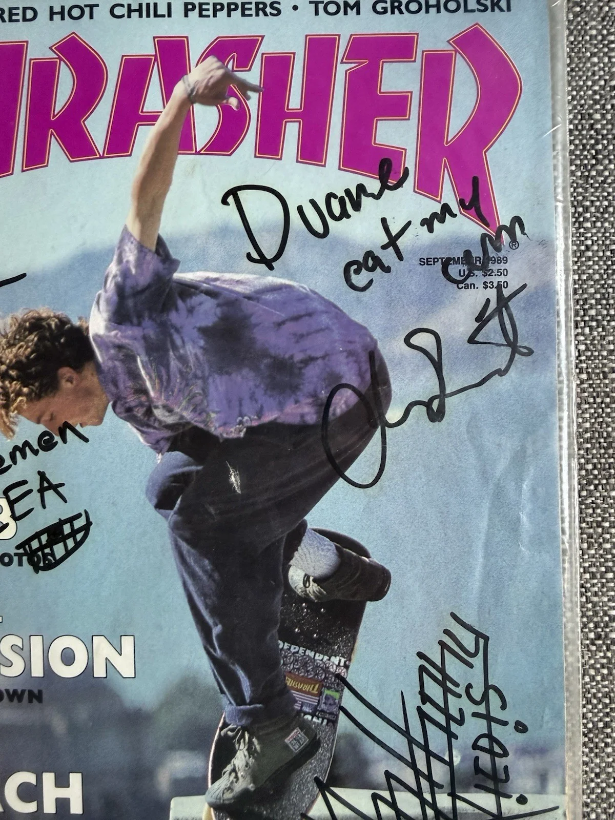 RHCP Signed / Autographed ‘Thrasher’ Magazine w/ Inscriptions! RARE!!, изображение 3