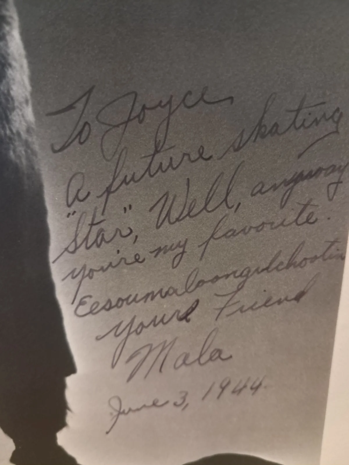 Mala — Rare 1944 Ray MALA Signed Vintage Photo - First Native American Movie Star, изображение 2
