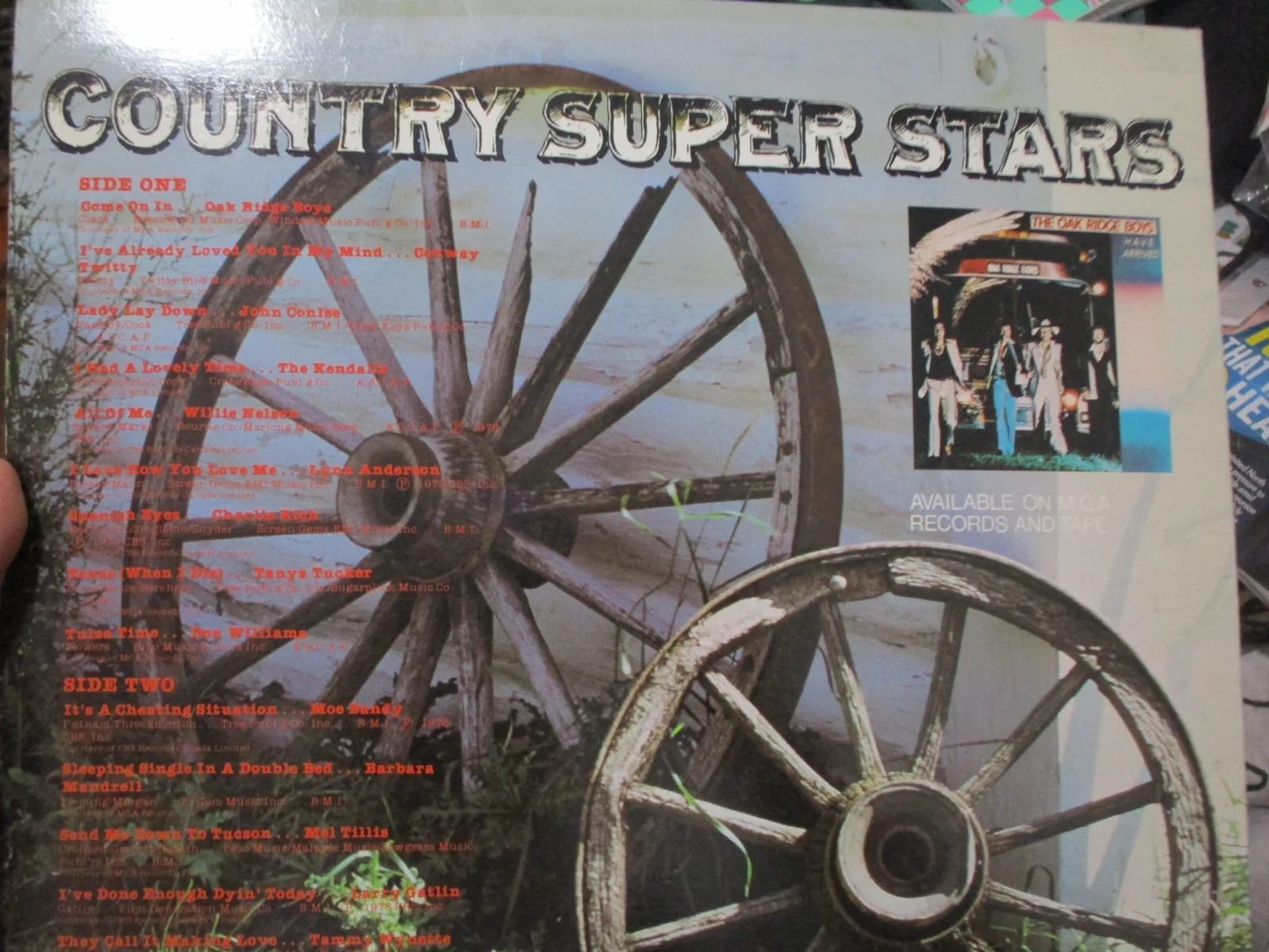 SIGNED WILLIE NELSON ALBUM (K-TEL, COUNTRY SUPER STARS, 1976)!!, image 5