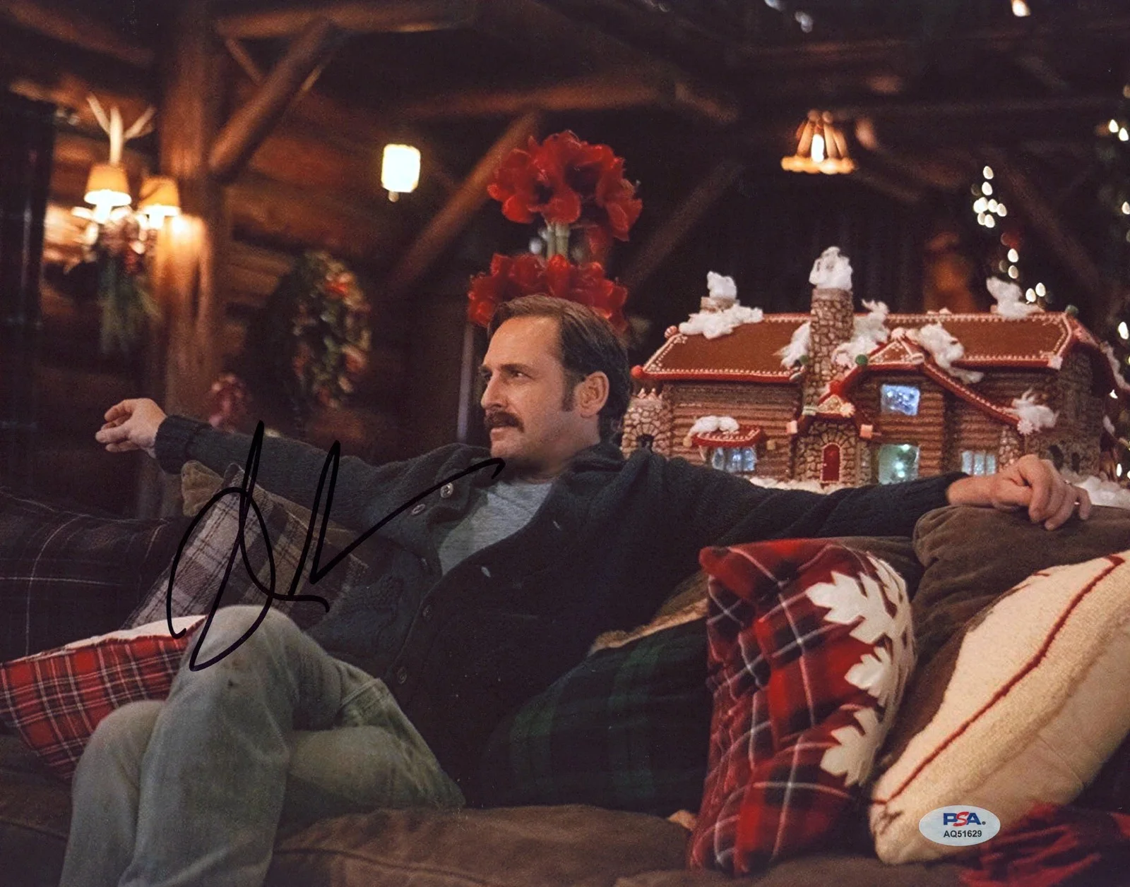 Josh Lucas — Josh Lucas Yellowstone Authentic Signed 11x14 Horizontal Photo PSA/DNA #AQ51629