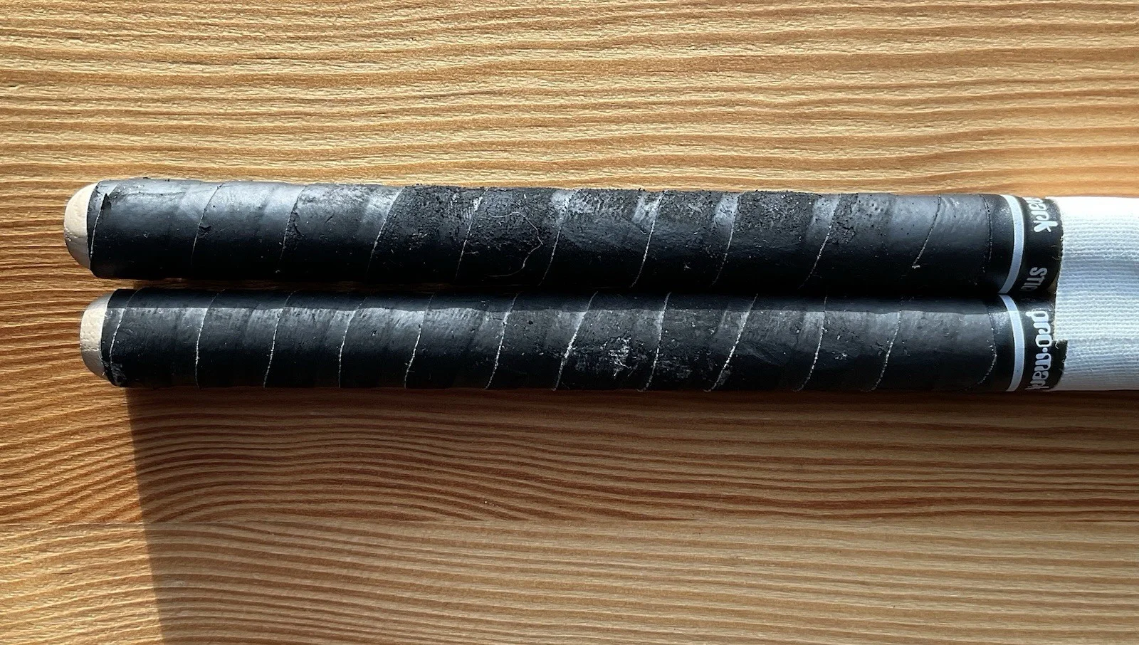 BLACK STAR RIDERS Jimmy DeGrasso Signed Drumsticks 2014 All Hell Breaks Loose, изображение 4