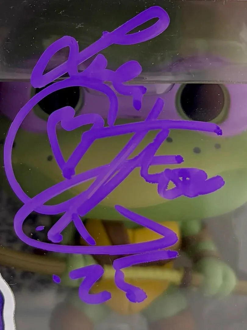 Corey Feldman signed "Donatello" Funko #17 (TMNT) - Beckett COA, изображение 2