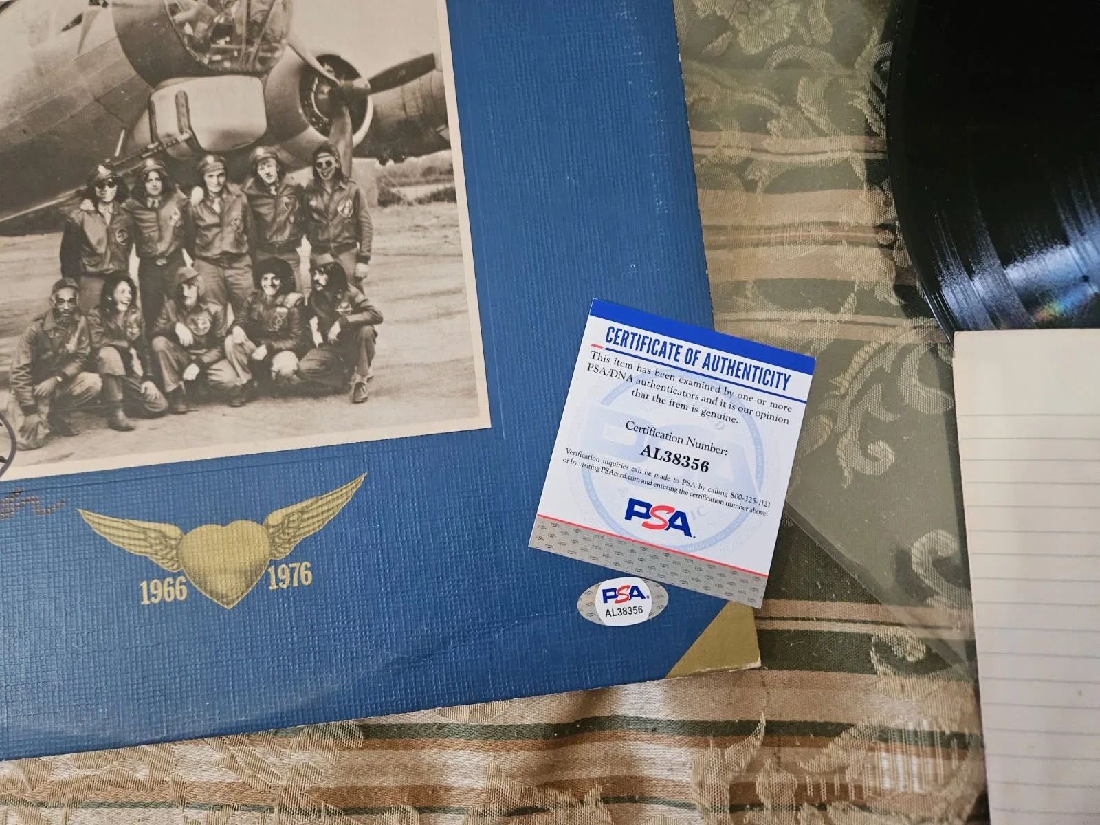 Grace Slick Jefferson Airplane LP Album Flight Log PSA DNA Cert, изображение 3