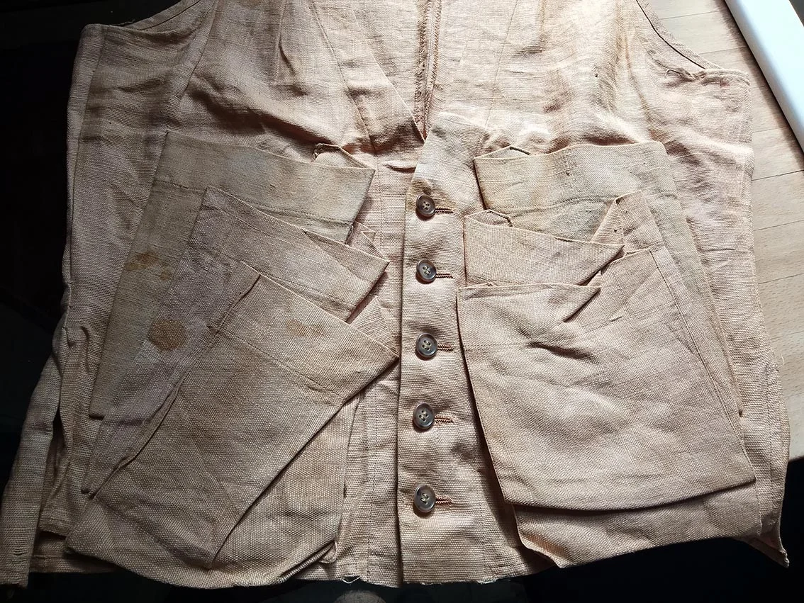 20th Century Fox Wardrobe Waistcoat Worn by James Mason – 5 Fingers Film 1952, изображение 5